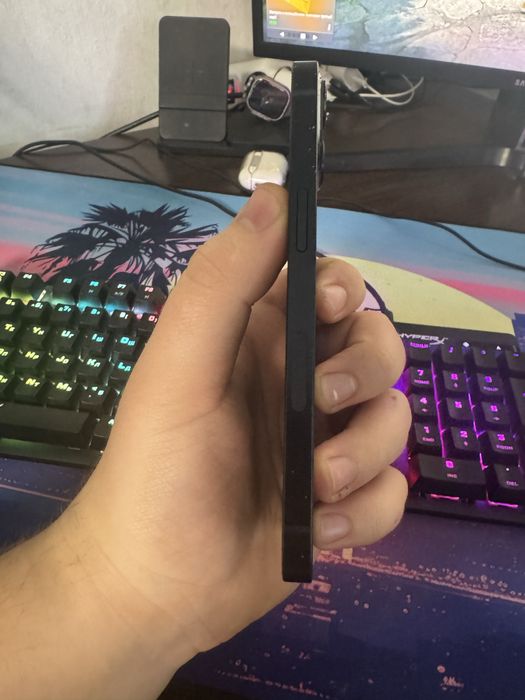 Iphone 13/128 black neverlock