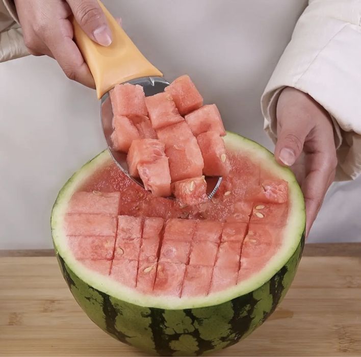 Фрукточистка для чищення манго
