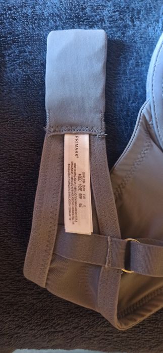 Бюстгальтер PRIMARK, объём 90 D,  новый