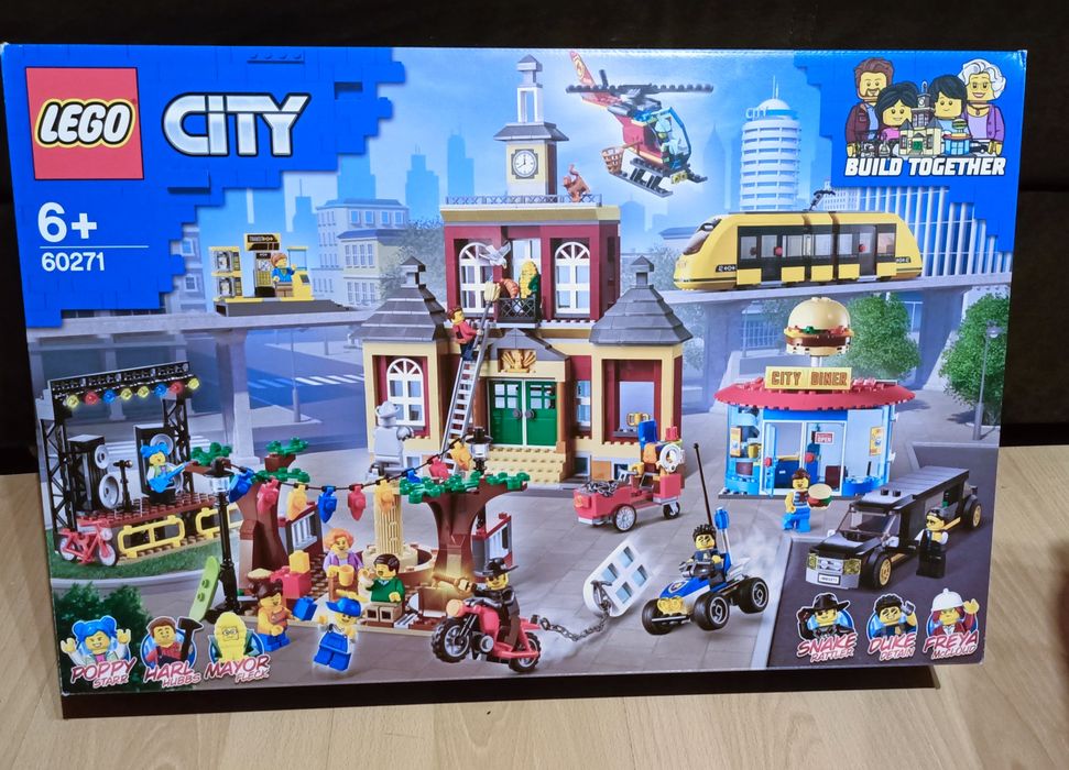 Lego City 60271 Rynek urząd miasta dworzec tramwajowy limuzyna, +6 lat