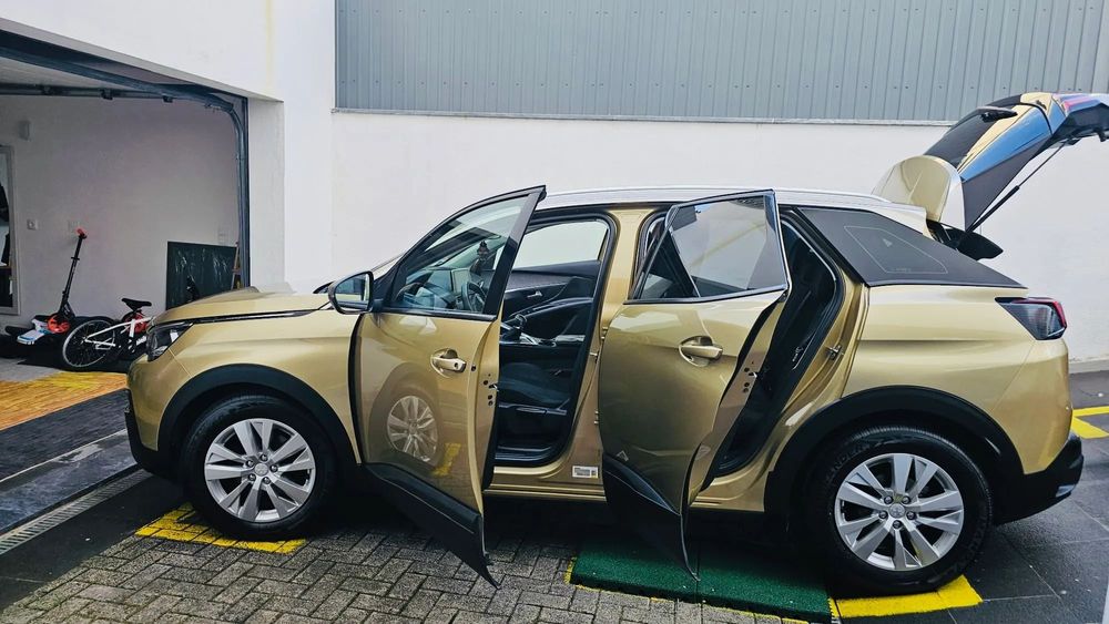 Peugeot 3008 1.6 HDi Active Pack Business