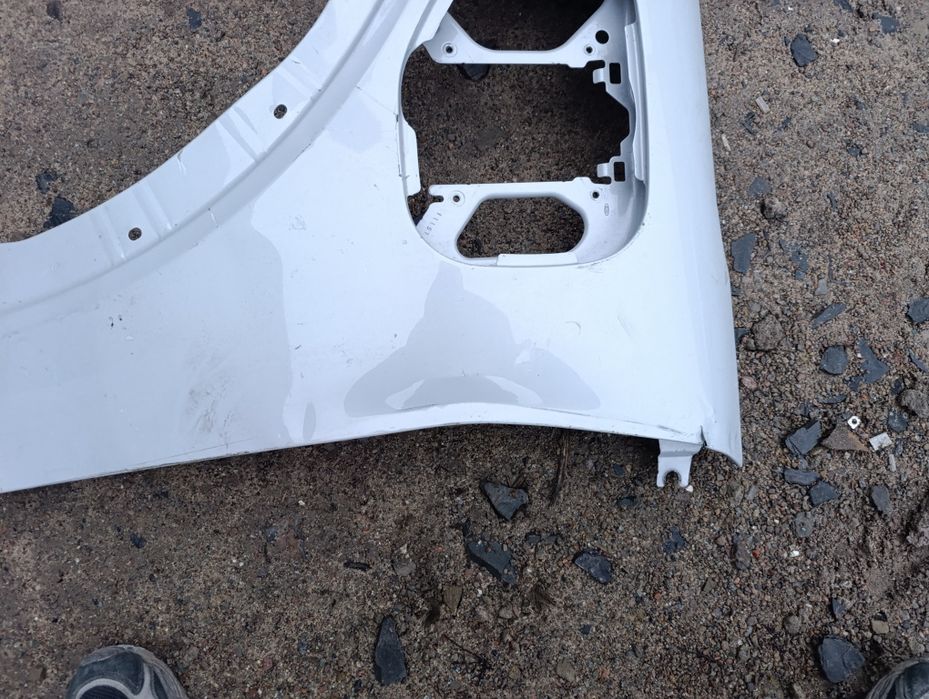 Крыло переднее левое Ford Mustang Mach-E от 2019-г. Оригинал