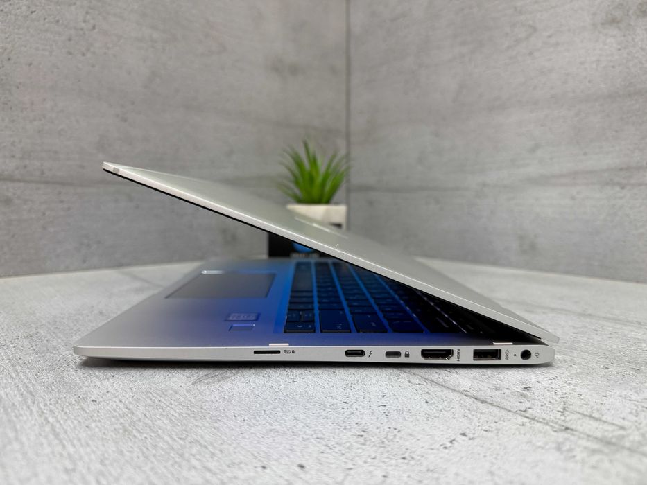 Сенсорний ноутбук Hp X360 1030 G2/i5-7200u/13.3"/256gb ssd/8gb ddr4