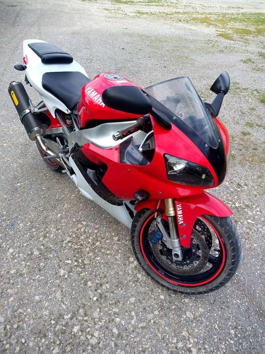Продам Yamaha R1