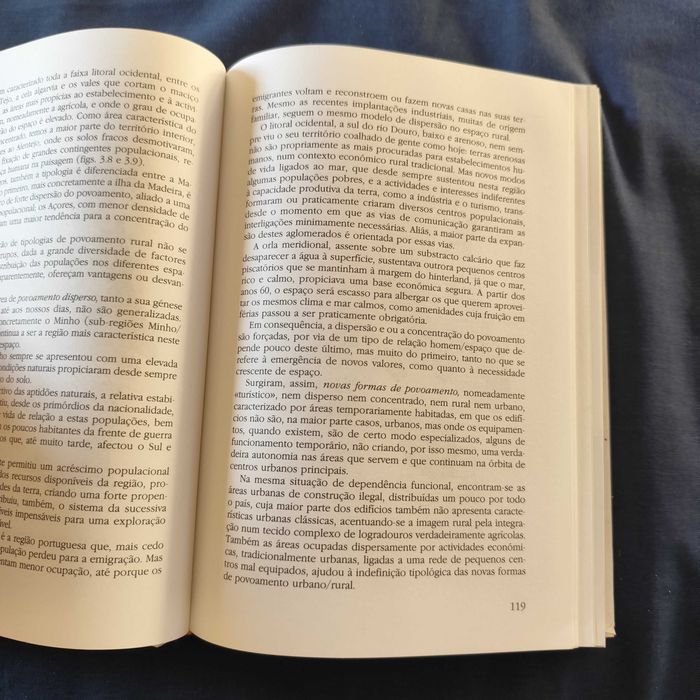 Raquel Soeiro de Brito - Portugal Perfil Geográfico