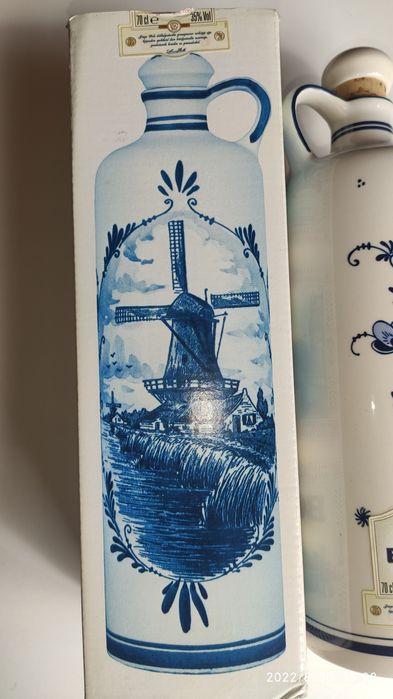 BOLS порцеляна ..