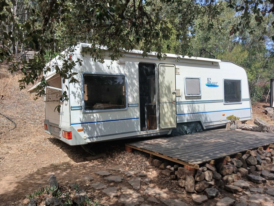Knaus Azur Diamant Off-Grid + Solar + Deck