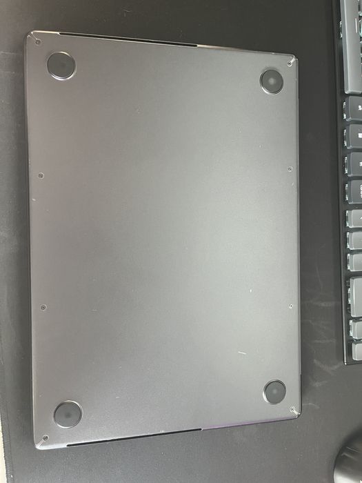 Macbook pro m3 pro 18GB Ram 1 TB SSD 14 cali