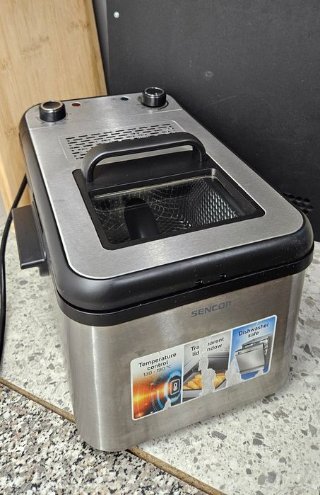 Фритюрниця SENCOR SFR 7200SS