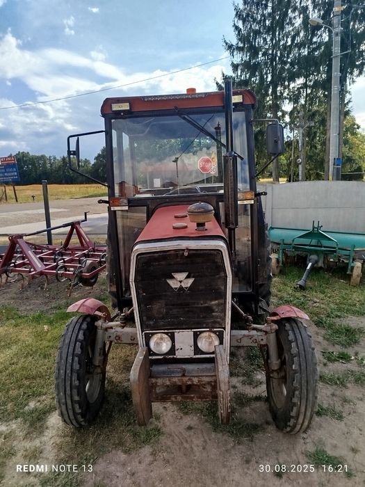 Massey Ferguson 235