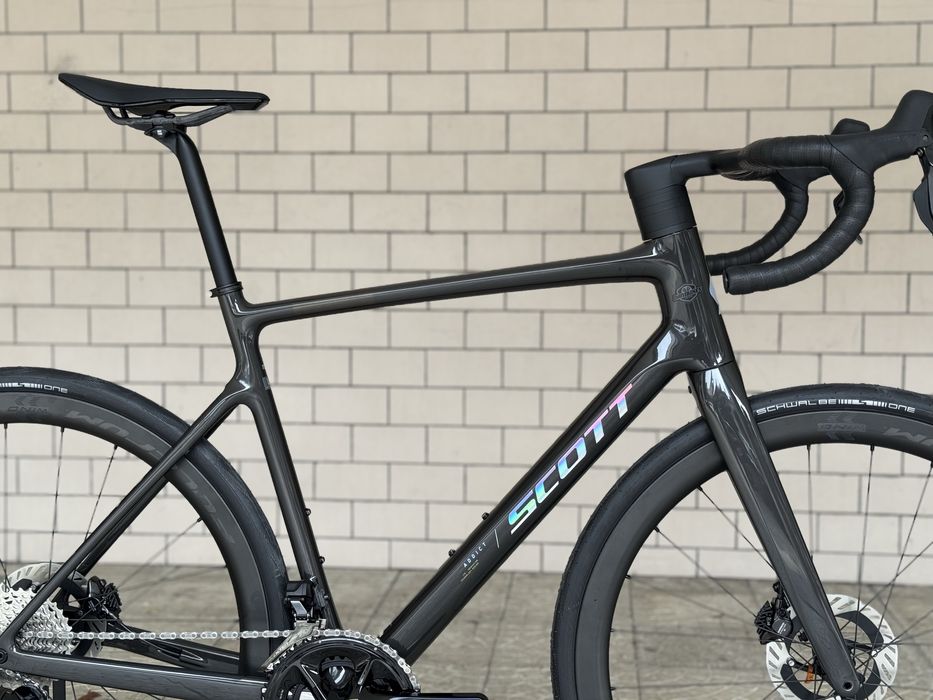 Scott Estrada Addict 10 / dura ace