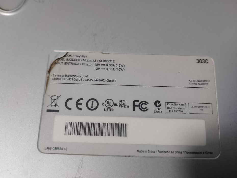 Хромбук Samsung XE303C12