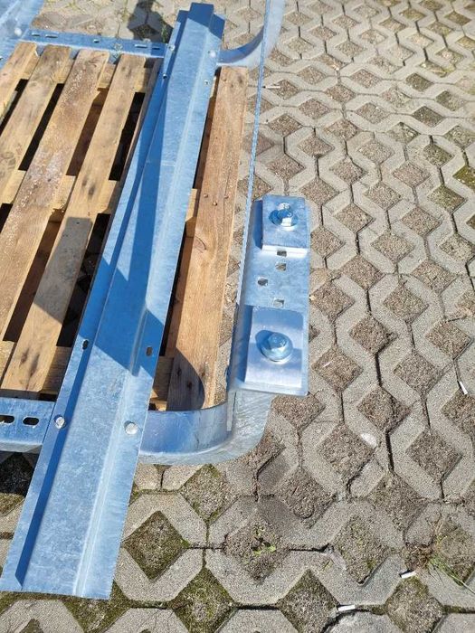 Kosz Koła Zapasowego Naczepa SCHMITZ