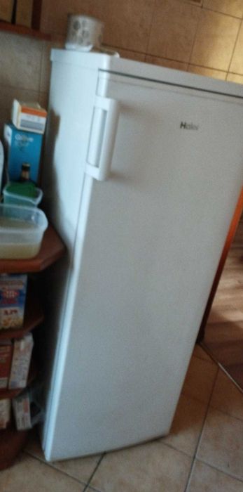 Zamrażarka 143 cm ładna i zadbana