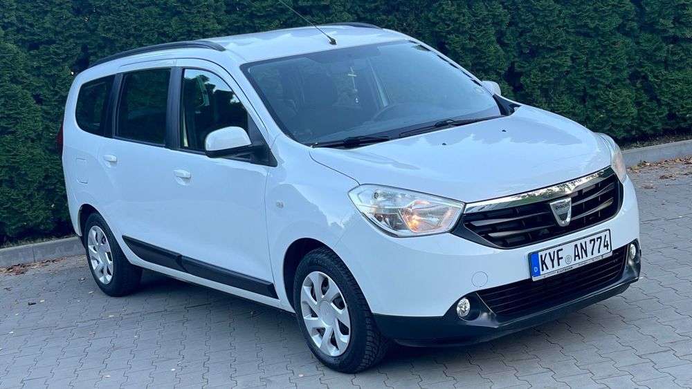 Dacia Lodgy Mega stan 1,6 MPI Bezwypadkowe serwis nowe opony