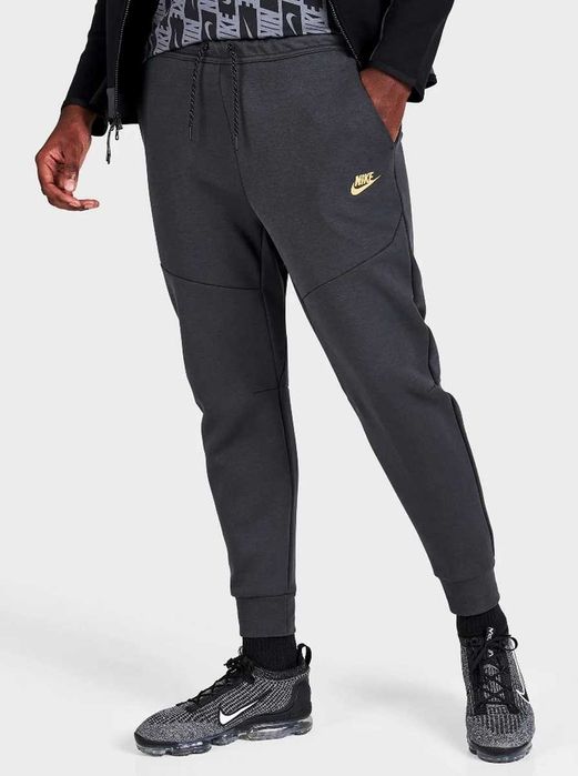 Мужские спортивные штаны Nike Tech Fleece