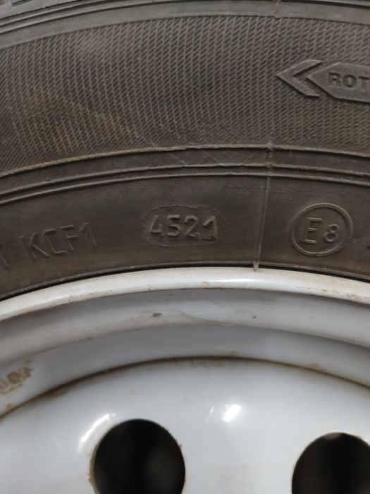 Зимняя резина  на 14.