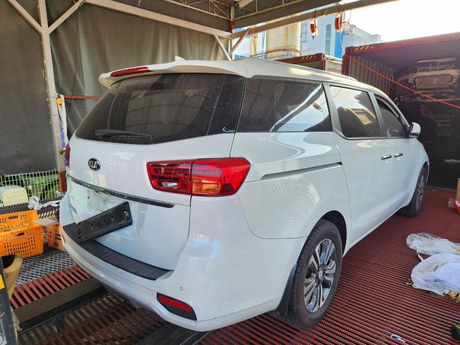 Мінівен Kia Carnival 2019 2.2 diesel 8AT