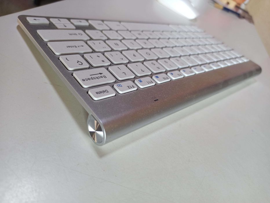 Teclado + Rato Sem-Fios Estilo Mac - NOVO