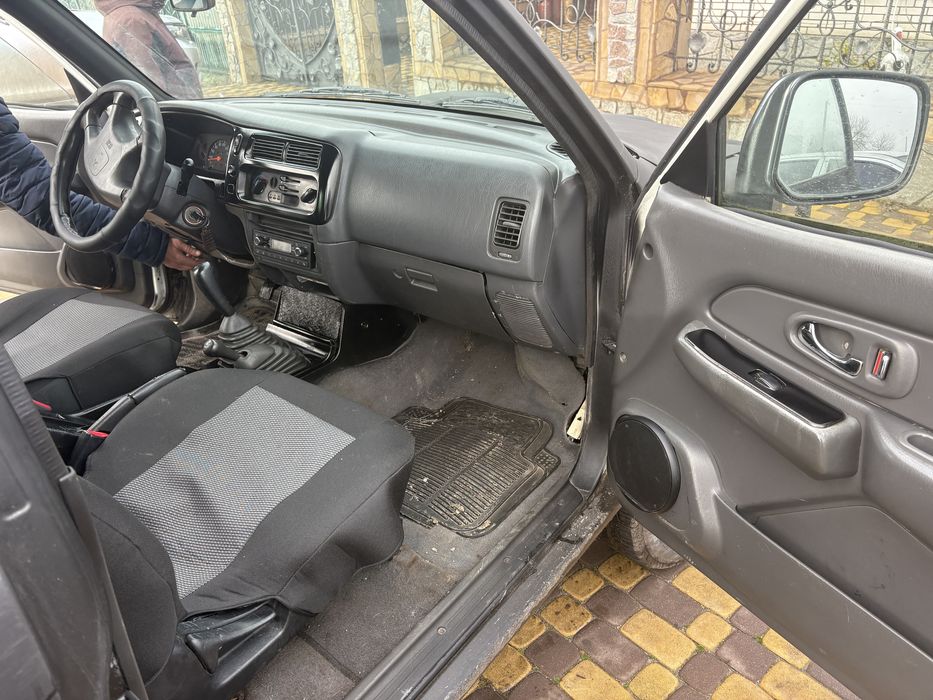 Продам  Mitsubishi л200 пикап