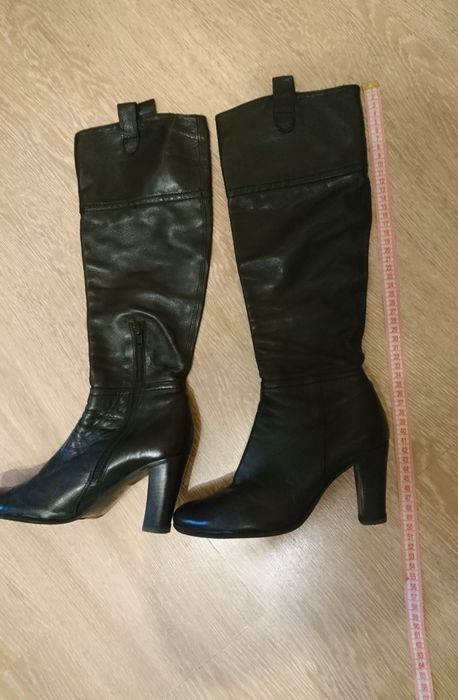 36 р. Чорні демі чоботи натуральна шкіра