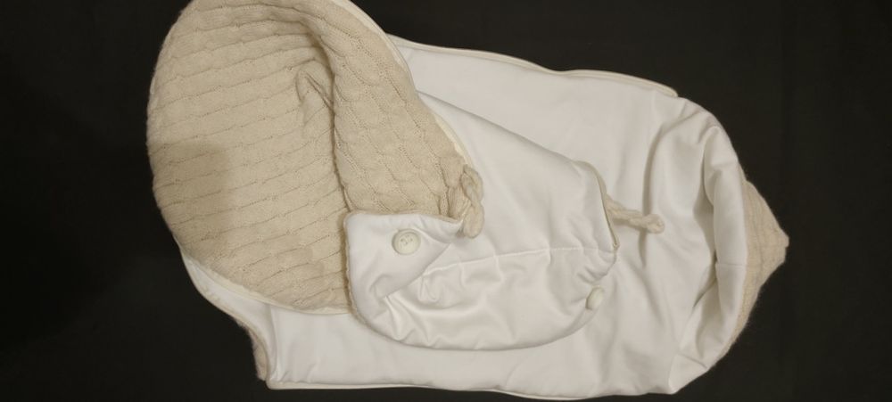 Вязаный MagBaby Твикс бежевый на трикотаже