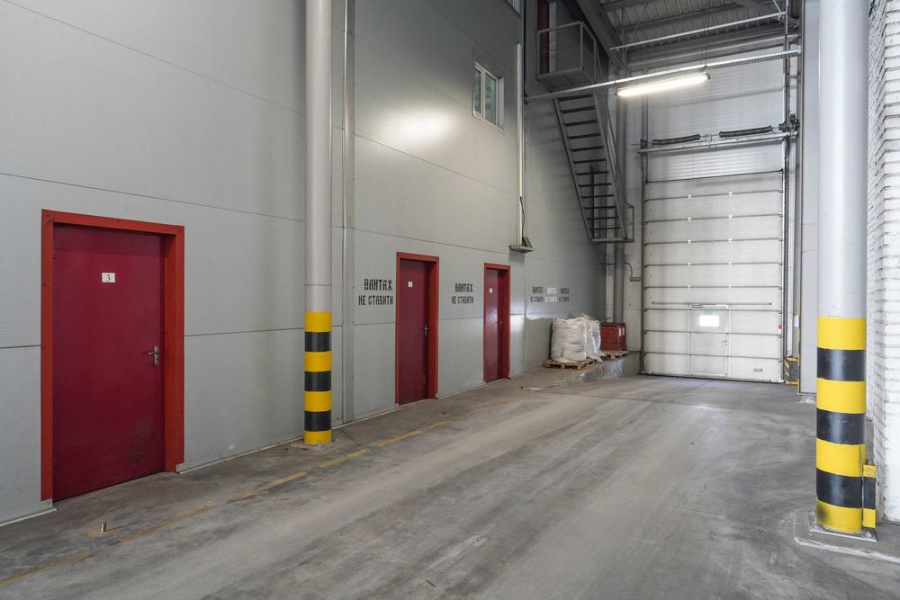 Без % оренда склад  клас В  3700 м² смт. Клавдієво-Тарасове