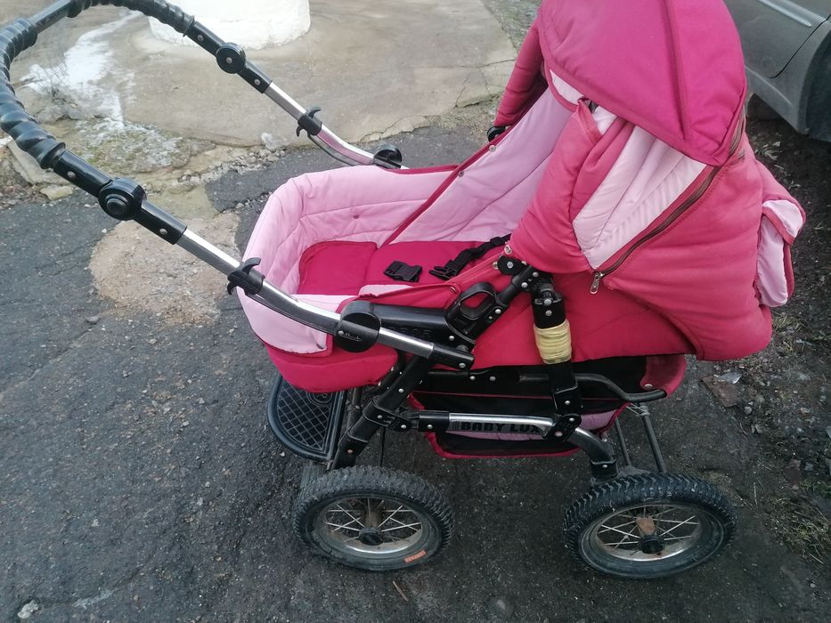 Продам дитячу каляску Adbor