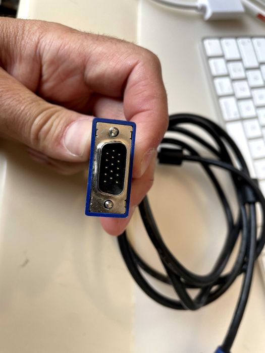Cabo VGA para monitor de computador