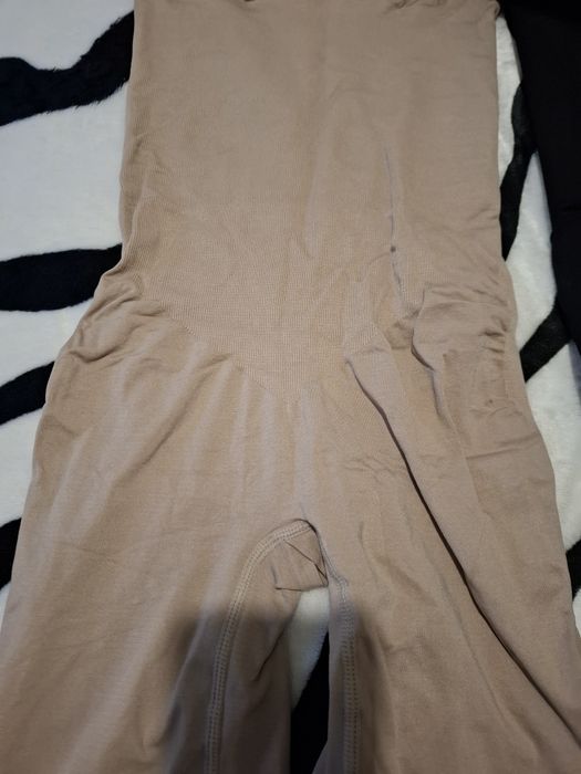 Cinta Macacao modelador preto e camel