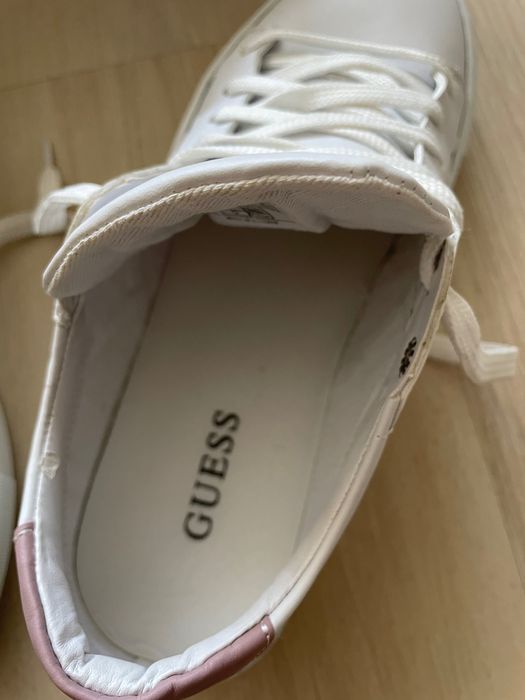 Sneakersy Guess 38 oryginalne