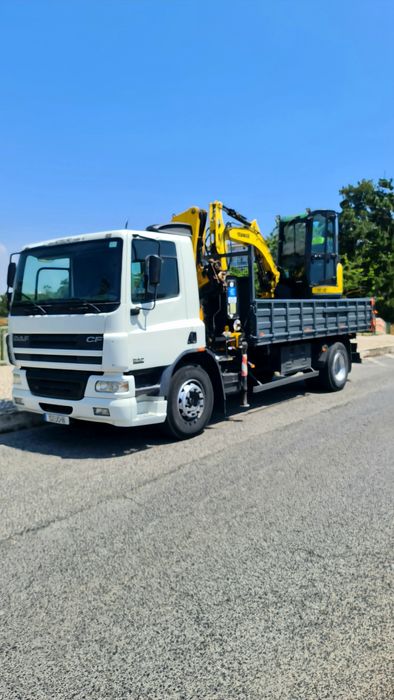 Daf CF 19ton tribasculante com grua