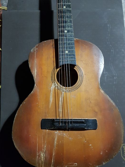 Гитара семиструная