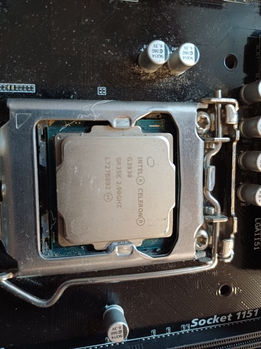 Gigabyte GA-H110A-3DA комплект