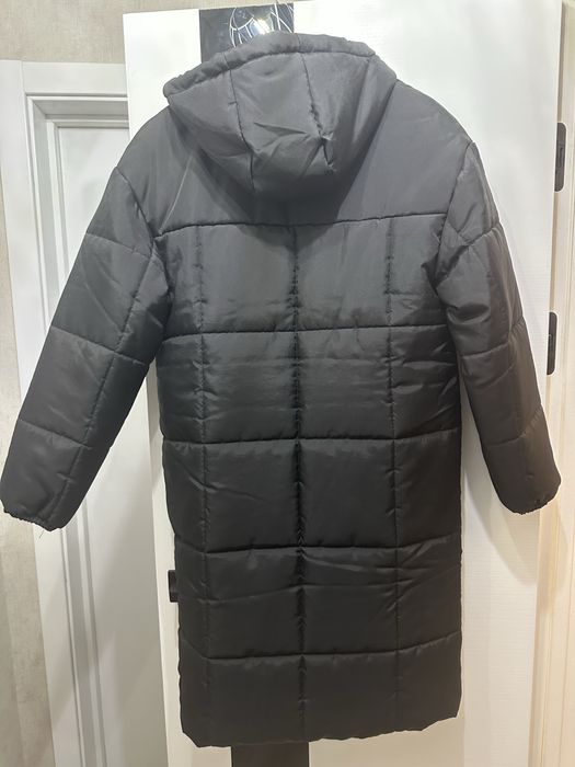 Куртка зимова довга жіноча Nike Therma-Fit Classic Parka FB7675