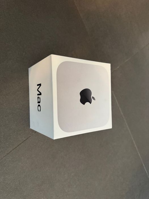 Nowy Komputer stacjonarny Apple Mac mini M4 16GB/256GB SSD Srebrny