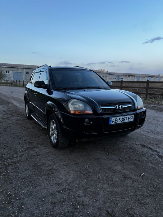 Автомобіль HYUNDAI