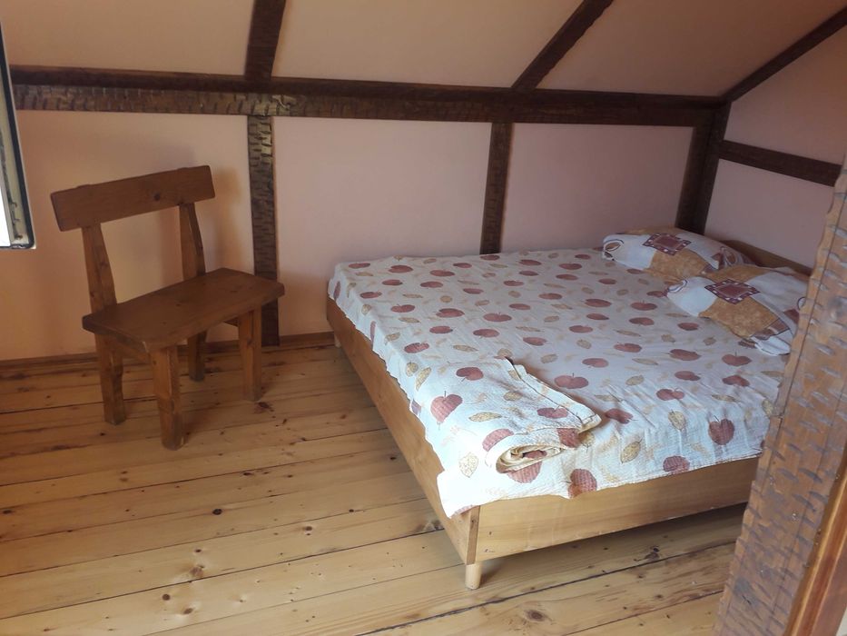 Будинок в Закарпатті продам/здам посуточно або на довготривалий строк.