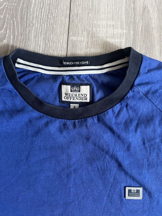 Футболка Weekend Offender
