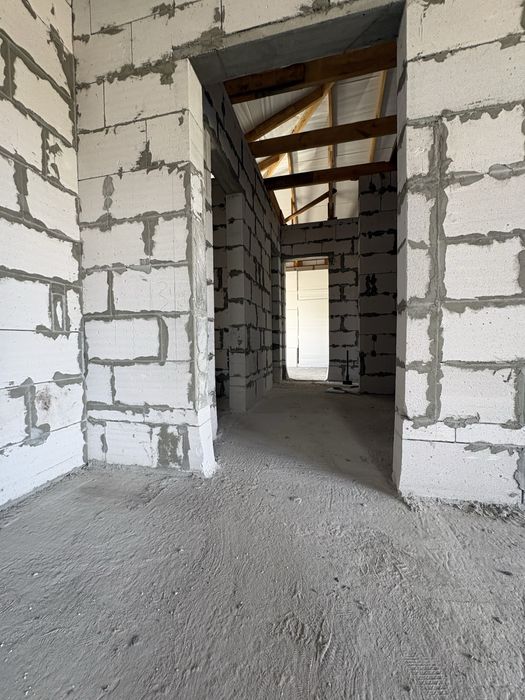 Продаж сучасного будинку в с. Саливонки