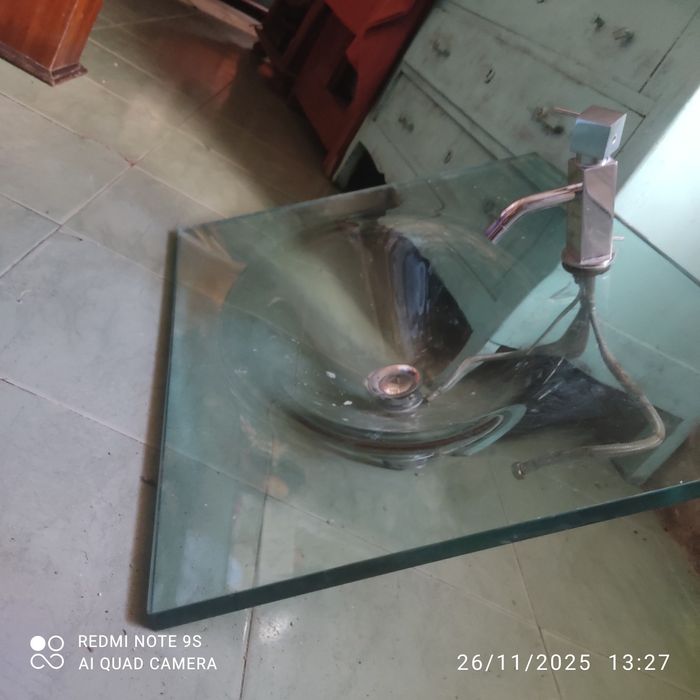 Manequim fibra  plástico