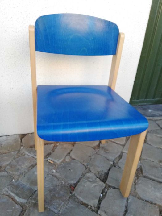 Cadeiras Coloridas Criança