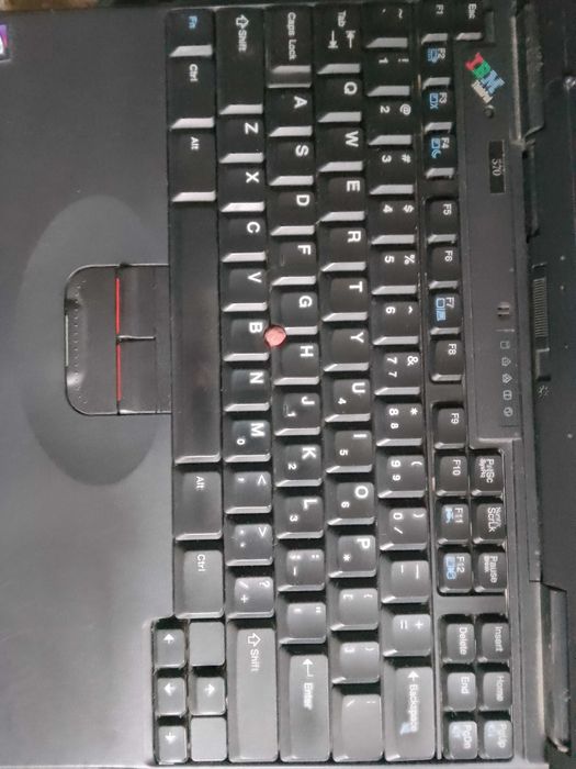 Laptop    IBM  VINTASE