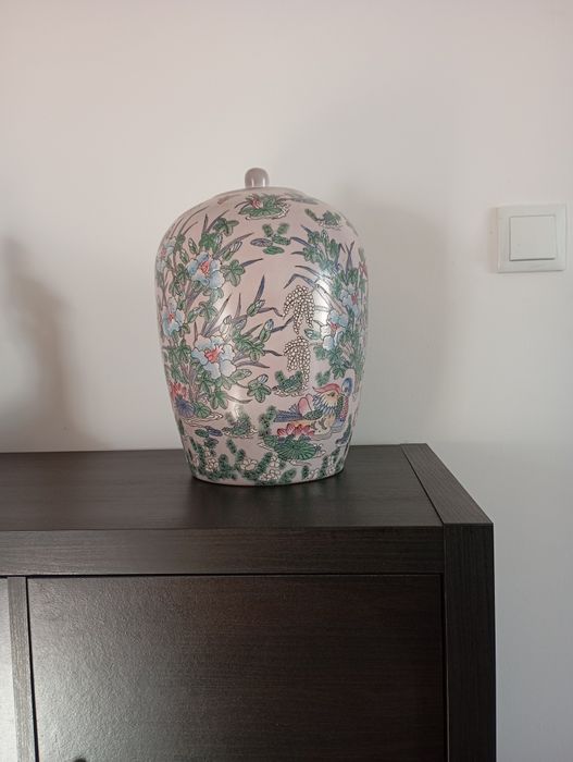Várias peças decorativas