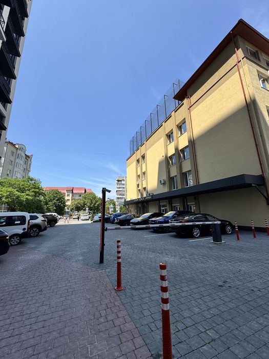 Оренда 1,5 кім в центрі  ЖК Мейн Хауз інд газове опал і плитка вже газова