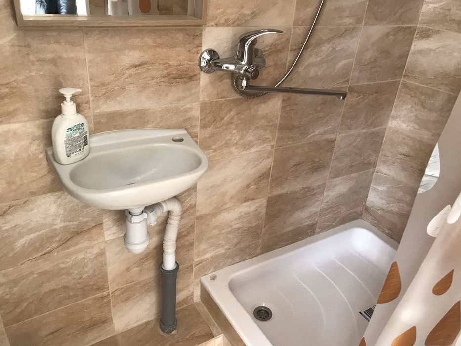 Киев Посут 1 к кв Киев 700 пр Лобанов Амосова  ЖД вокзал НАДіЯ клиника