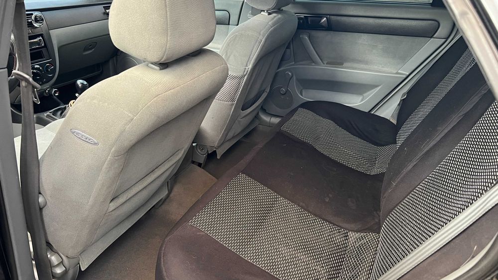 Chevrolet Lacetti продам Шевролет Лачетті в робочому стані