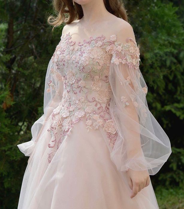 Випускне плаття / випускна сукня / вечірнє плаття / вечірня сукня