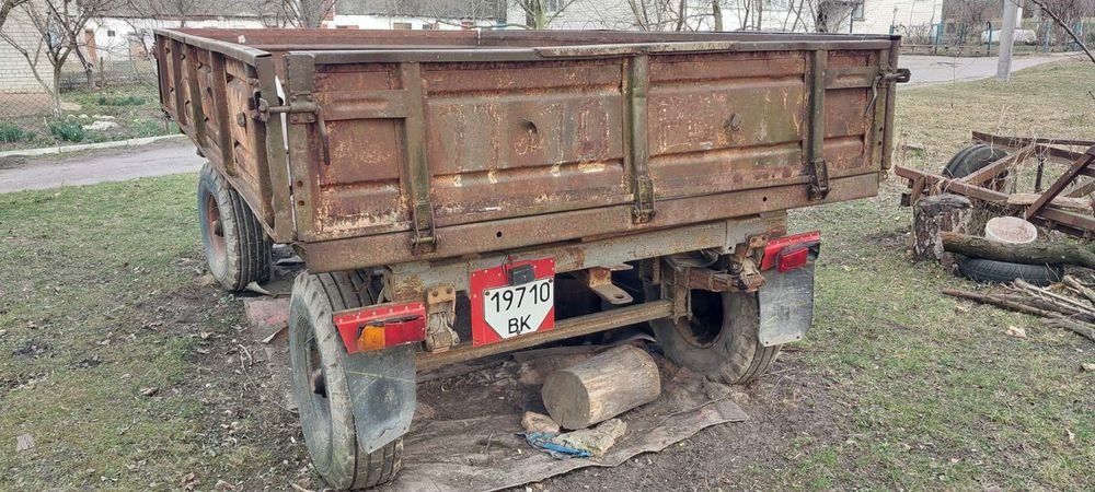 Прицеп причіп до трактора