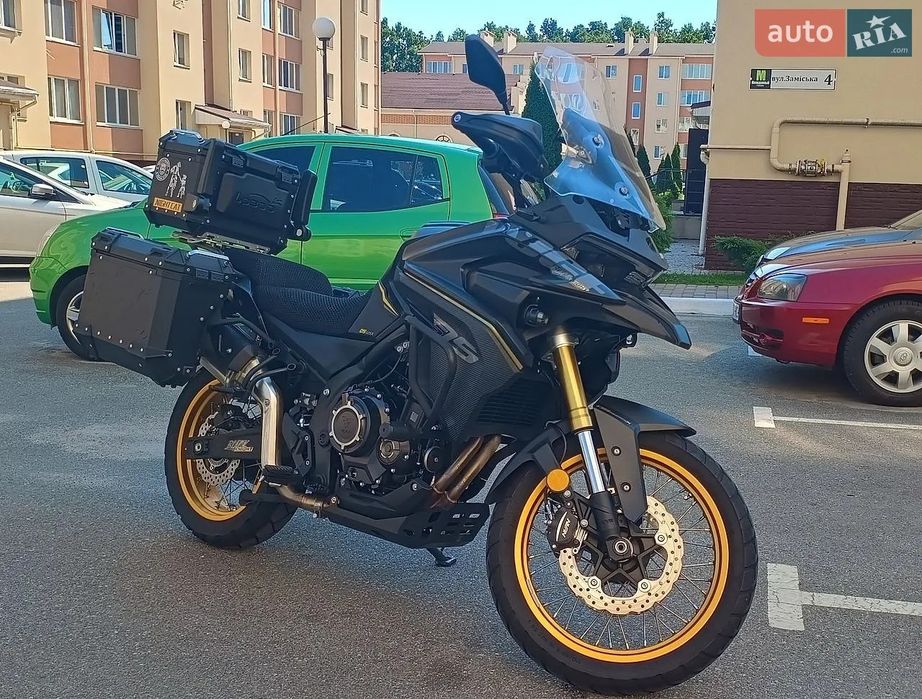 Voge DS525X Black Knight